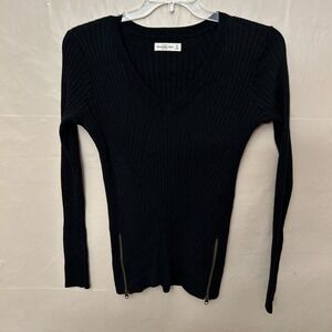 abercrombie fitch Medium Black‎ Stretch Long Sleeve Sweater Zip Details